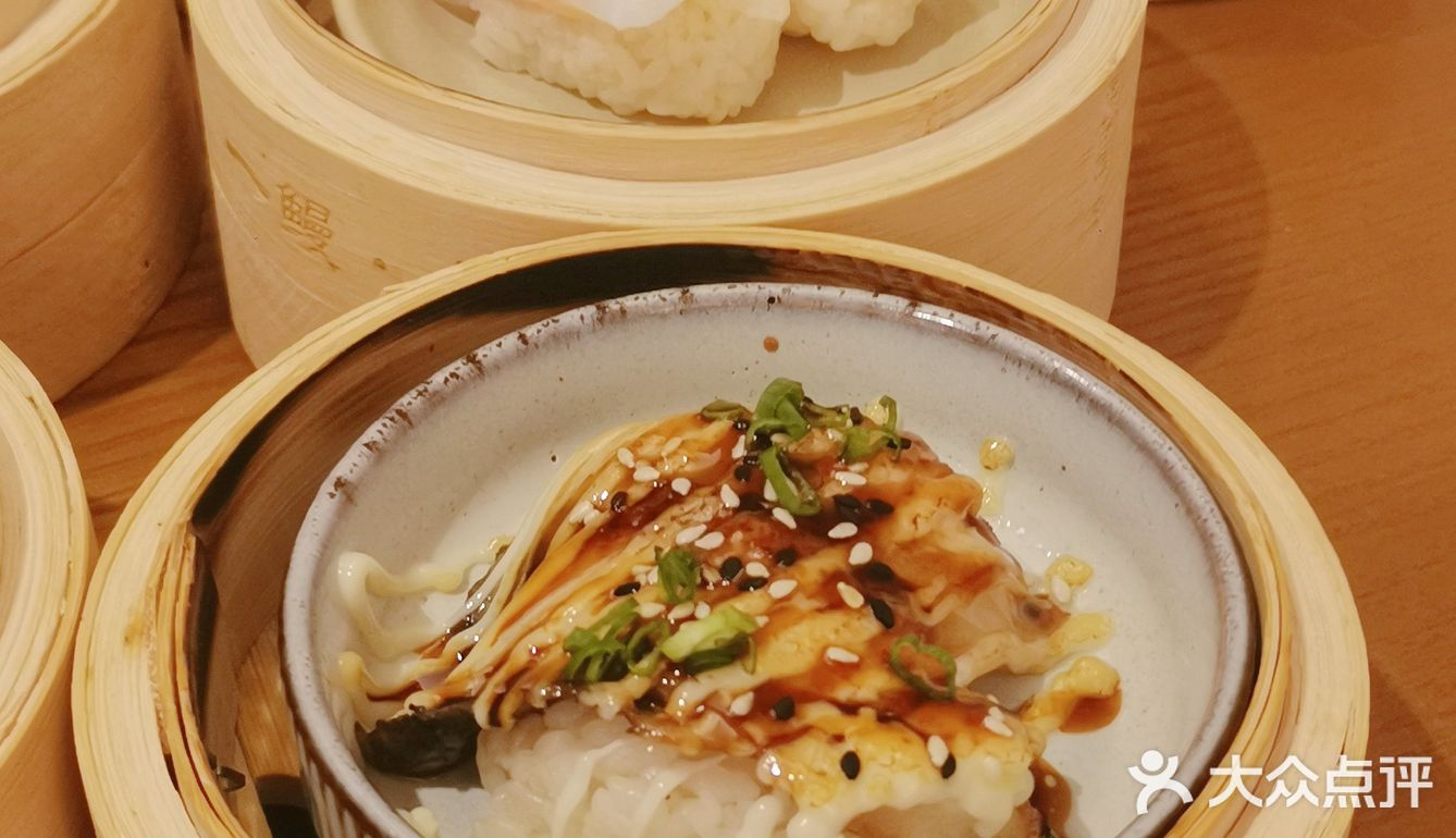 🍵日料×早茶跨界？一盅两件寿司也太潮了吧