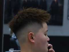 -鸿通城购物中心