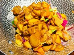 -雀舞云南菜(天津天河城购物中心店)