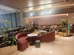 -凤凰汇购物中心