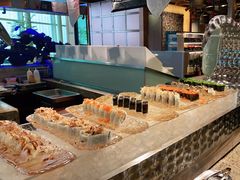 自助取餐区-怡咖啡海鲜自助餐厅(浦东香格里拉店)