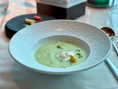 青豆泥-翡翠36餐厅(浦东香格里拉店)