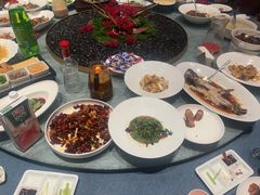 -凤凰园烤鸭店·唐山菜·传承花椒肉(老唐丰路店)