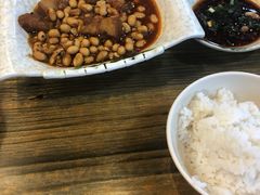 -丘艳豆花饭(国泰广场店)