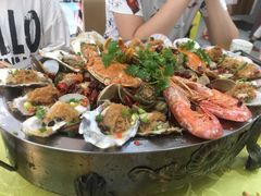 -大城·烧烤海鲜大排档(台东店)