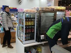 -全家便利店(杭州龙翔桥地铁站店)