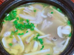 干蒸老母鸡-呼吸森林·生态农庄农家乐私房菜