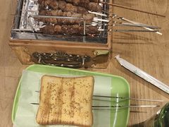 -烤满分·东北烧烤(首经贸店)