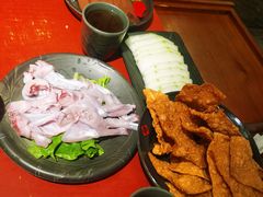 活杀牛蛙-谭鸭血老火锅(龙湖宝山天街店)