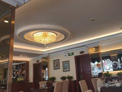 -喜乐餐厅•灯笼虾球首创者•本地小海鲜(二马路店)