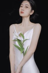 -onlygirl摄影美学馆高端定制(江滩店)