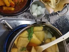 鱼饼汤-富乐满韩国正宗炸鸡韩国料理(虹泉路店)