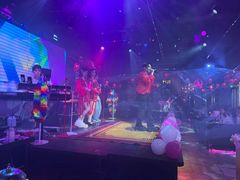 -喜鹊音乐酒馆(西街店)