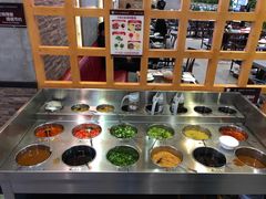 自助调料区-八合里潮汕鲜牛肉火锅(深圳海岸城店)