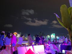 -VENU+海景酒廊