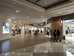 -宁波杉井奥特莱斯广场