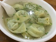 -潘国仙耳光馄饨(黄家阙路店)