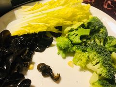 -红山红餐厅(宏源大厦店)