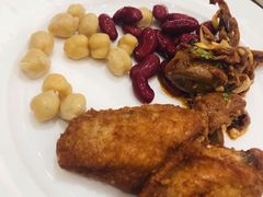 -东方红海鲜百汇(国际大厦店)