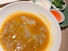 蟹粉鱼翅-成隆行·蟹王府(九江路店)