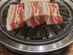 -明洞阿姨·韩式酱蟹烤肉·创意料理(三元桥店)