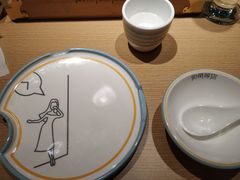 餐具摆设-街角等你.大连海鲜烧烤(西安路店)
