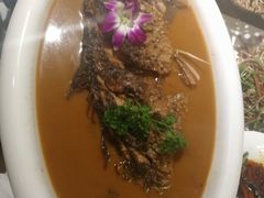 -阿三鱼头泡饼·家常菜