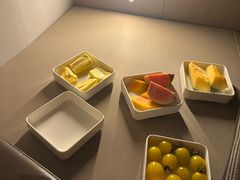 -涨巢·潮玩水疗局