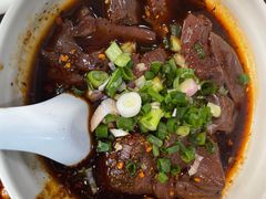 -杨三娘跷脚牛肉(羊子山西路店)