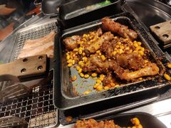 黄豆烤猪蹄-伍丁·烤牛肋(和平东桥店)