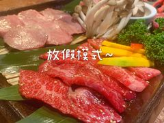-炼火烤肉店