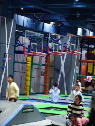 -反弹蹦床公园·亲子乐园·团建·派对(尚品奥莱店)