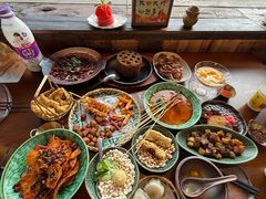 -包整·丝娃娃(一览甲秀楼风景店)