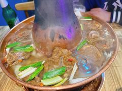 -阿郎龙虾烧烤海鲜馆(苏河融景店)