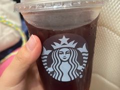 -星巴克(上海虹桥站2A检票口)