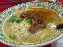 -金杨拉面王小吃面馆·牛三宝面·红烧牛肉粉