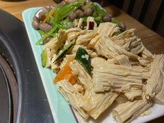-马家大院铁锅炖(京粮广场店)