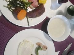 -和颐酒店(广州琶洲会展中心广州塔赤岗地铁站店)