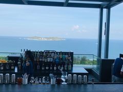 -瑰丽酒店·海吧·天际下午茶·现场DJ·天台酒吧