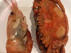 -领鲜活海鲜榴莲自助火锅(东门店)