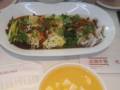 -孙家外婆•长春地标美食新名片(吾悦广场店)
