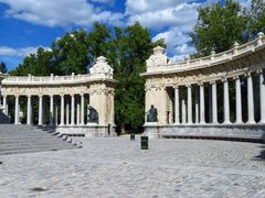 -阿方索十二世纪念碑