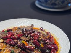 -铜锣湾·有麝自然香(渝北财富中心店)