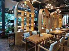 -桉树林A coffee 森林餐厅(三圣乡店)