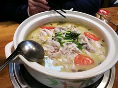 -重庆鸡公煲·青锅花椒鱼(牡丹江路店)