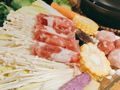 -三个椰子·现砍椰子鸡(金源CBD店)