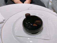 -Fridi Patisserie Cafe