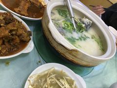 -天乐农家鱼头王(天目湖店)