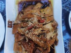 -瑞丰园庭院餐厅·白族传统家常菜