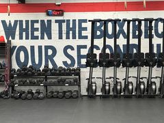-CrossFit MET综合体能训练馆(朝阳路店)